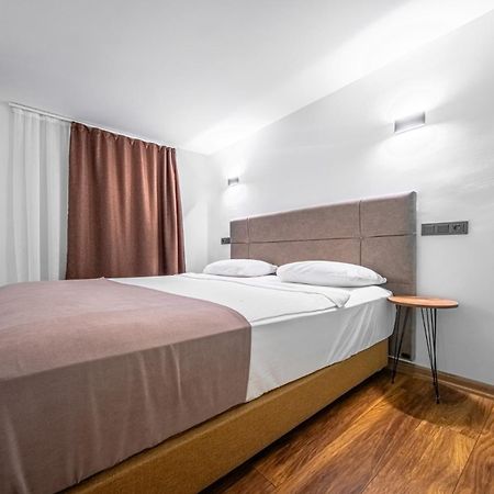 Pasham Residence 阿拉尼亚 外观 照片